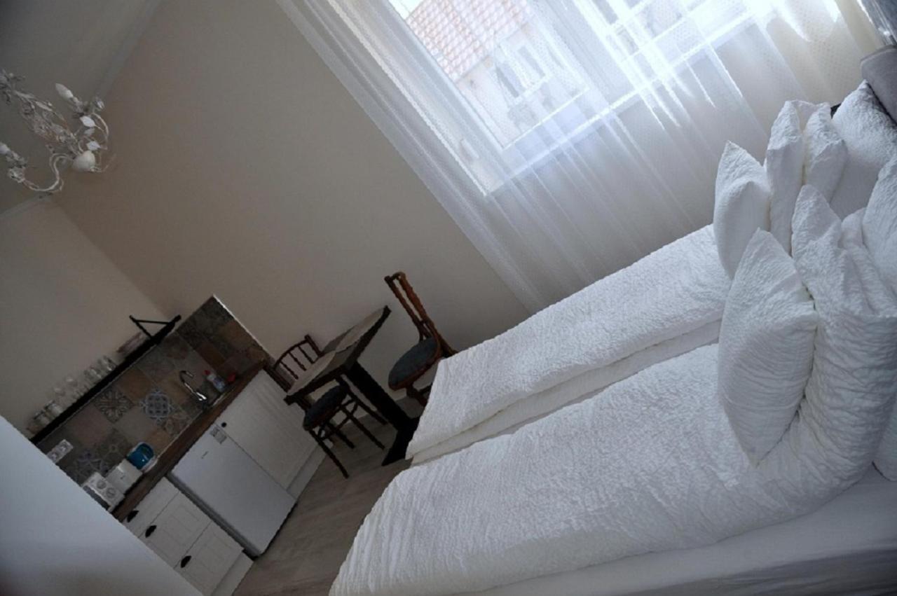 River Apartment Makó エクステリア 写真