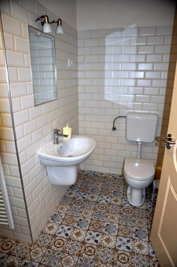 River Apartment Makó エクステリア 写真
