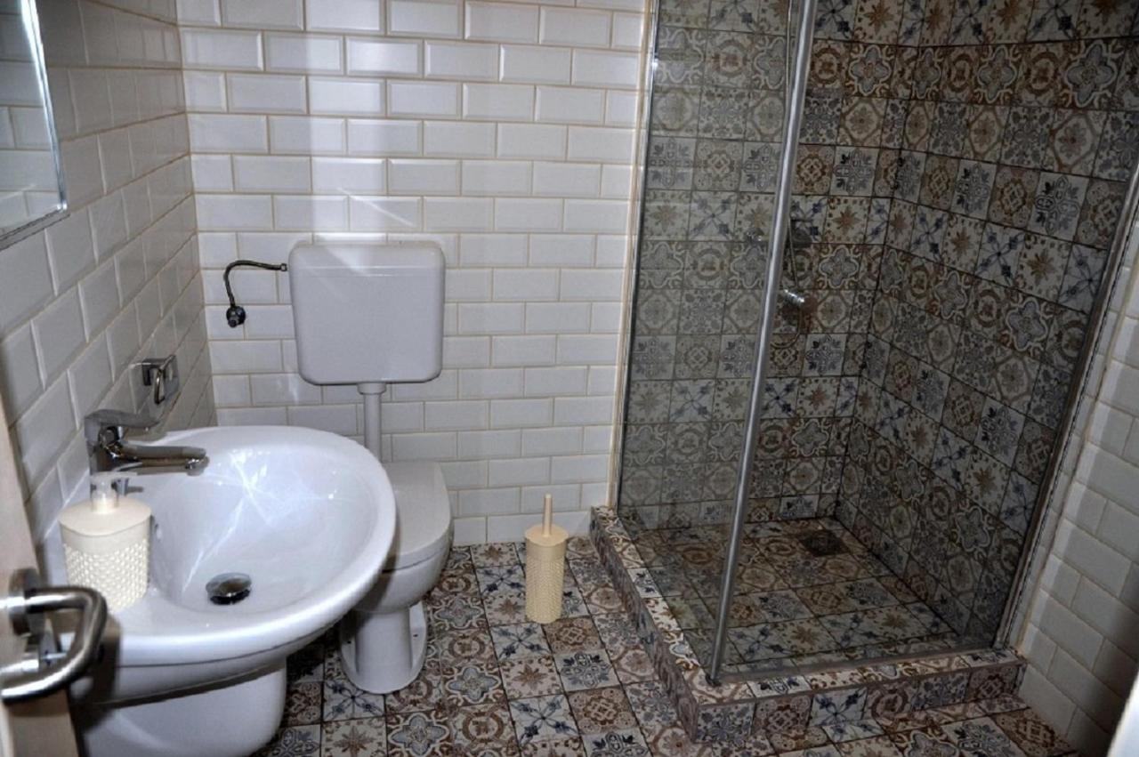 River Apartment Makó エクステリア 写真